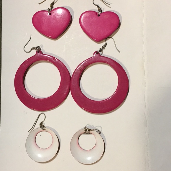 Set of three pairs of chic patterned earrings - Picture 5 of 5